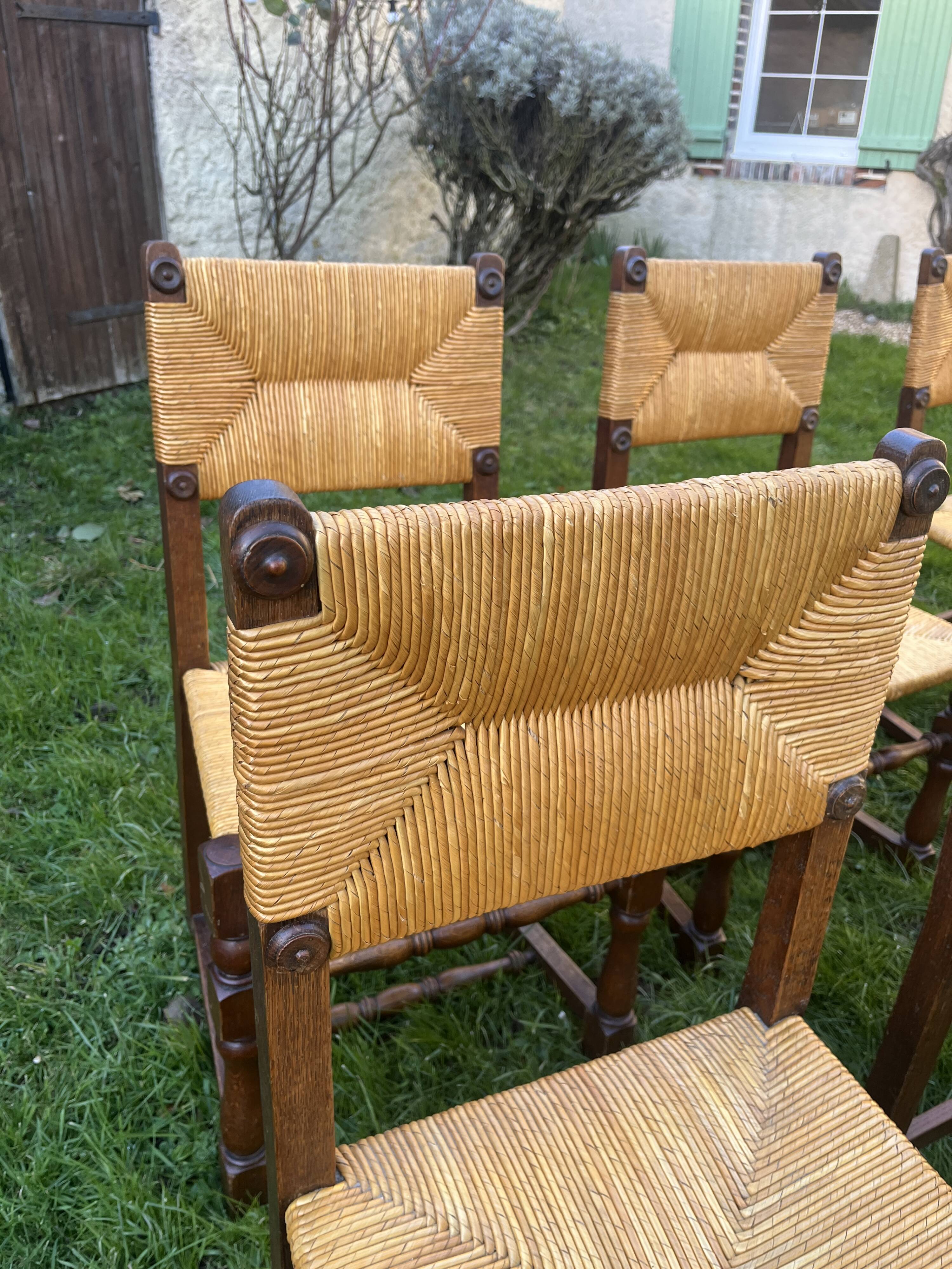 Set of 6 wooden and straw chairs