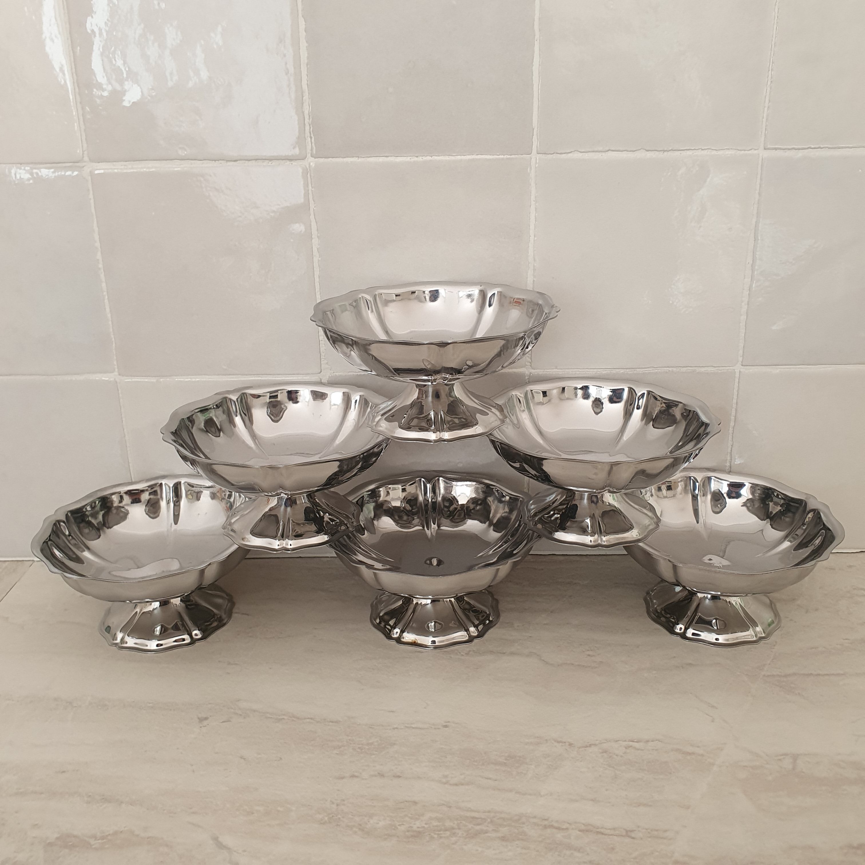 6 dessert bowls by Guy Degrenne in 18/10 stainless steel