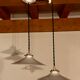 Paire de suspensions bistrot opaline dentelées