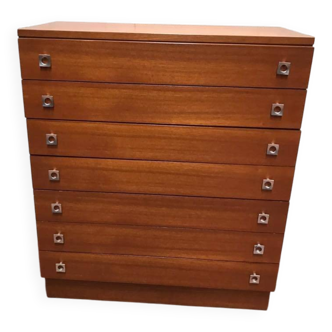 Brown teak Mid-Century chest of drawers with 7 drawers from the 1960s, sleek lines, discreet base.