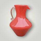 Vase pichet en opaline de Provence rouge corail - années 60