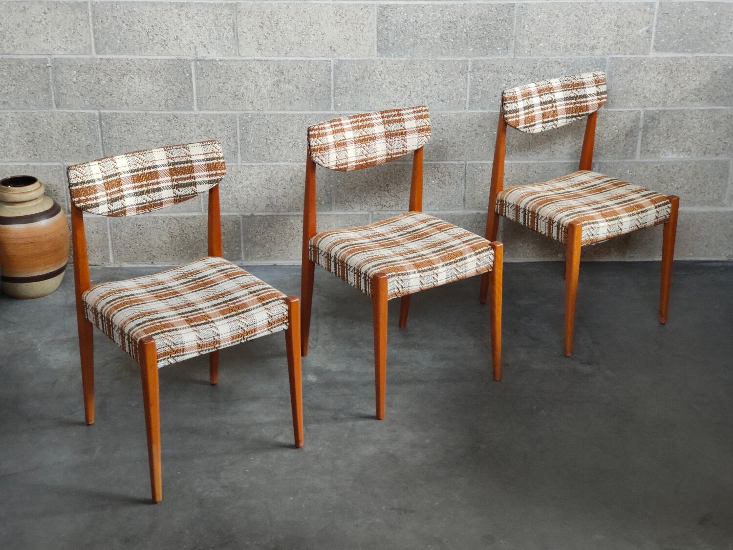 Lot de 3 chaises style scandinave tissu et bois