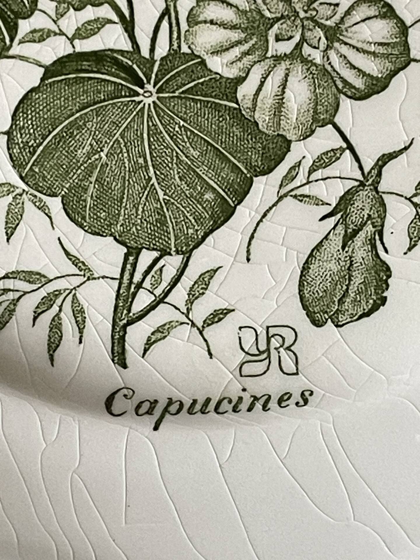 Five dessert plates "capucines" in Gien earthenware.