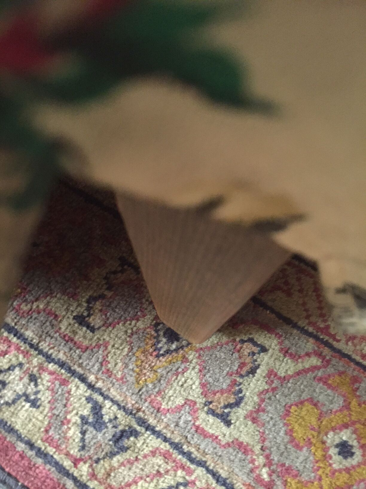 Toad in cloth armchair and its Ottoman