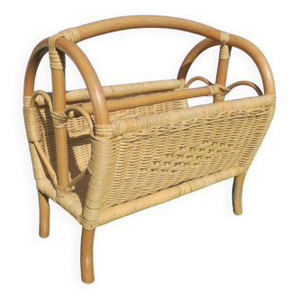 Bamboo magazine rack