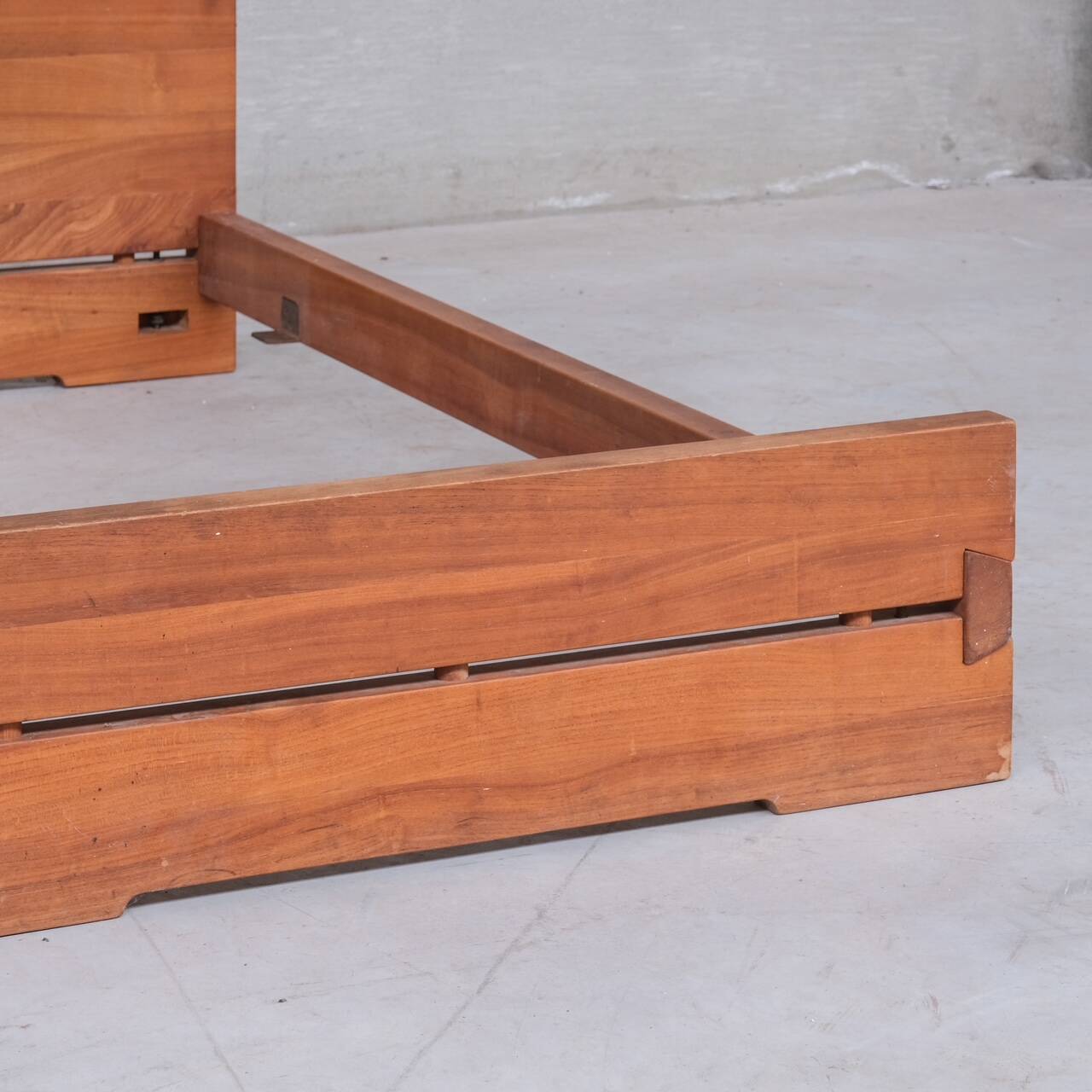Pierre Chapo Mid-Century L02A Elm Single Day Bed (2 available)