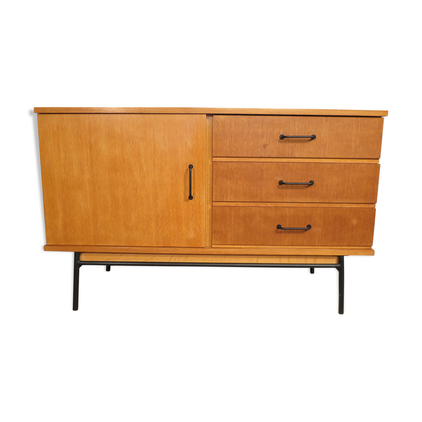 Buffet Albert Ducrot