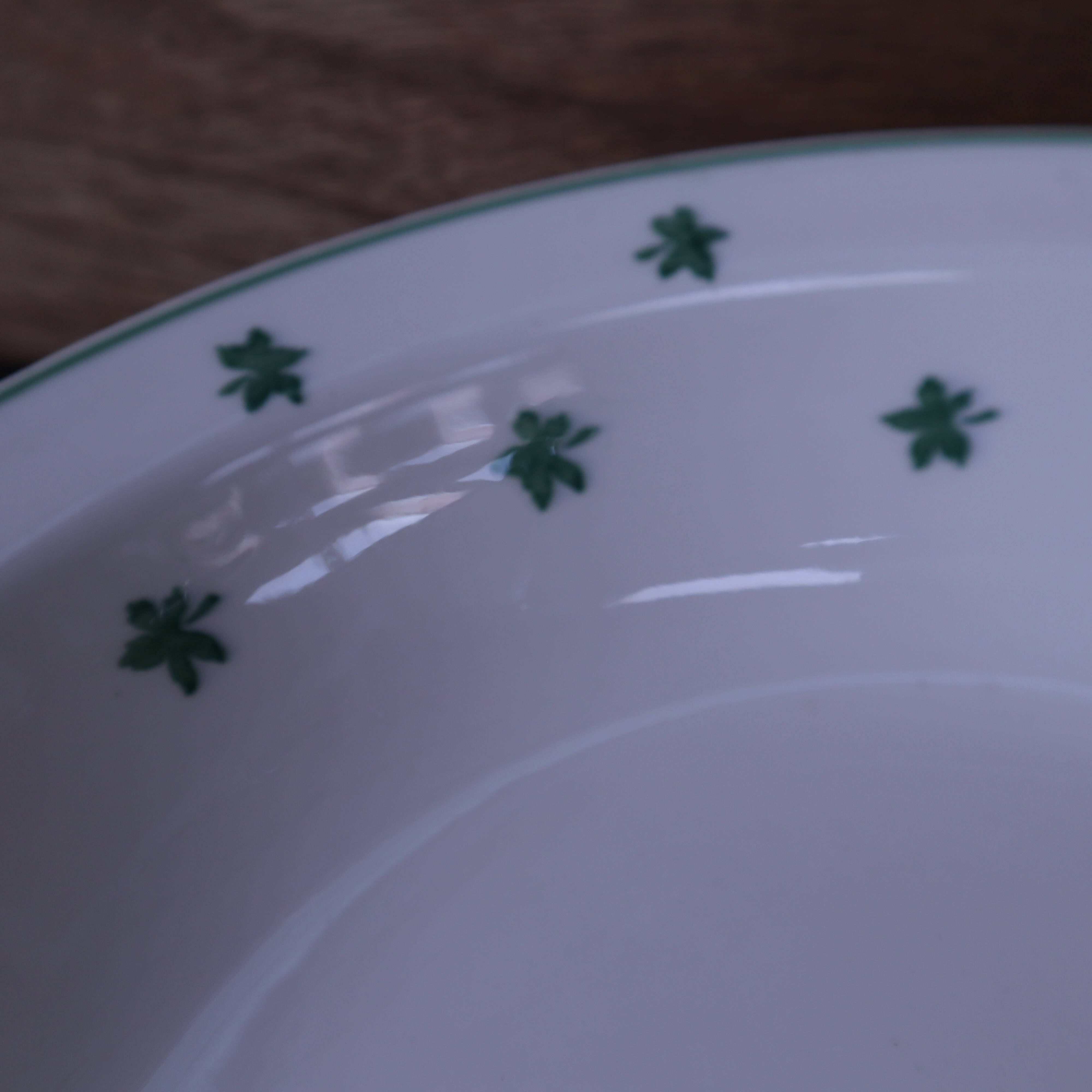 Shallow serving dish 5200 Sarreguemines and Digoin Vintage