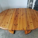 Rainer Daumiller round pine table