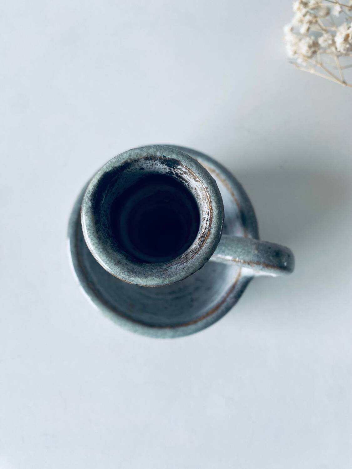 Black Valley sandstone candle holder