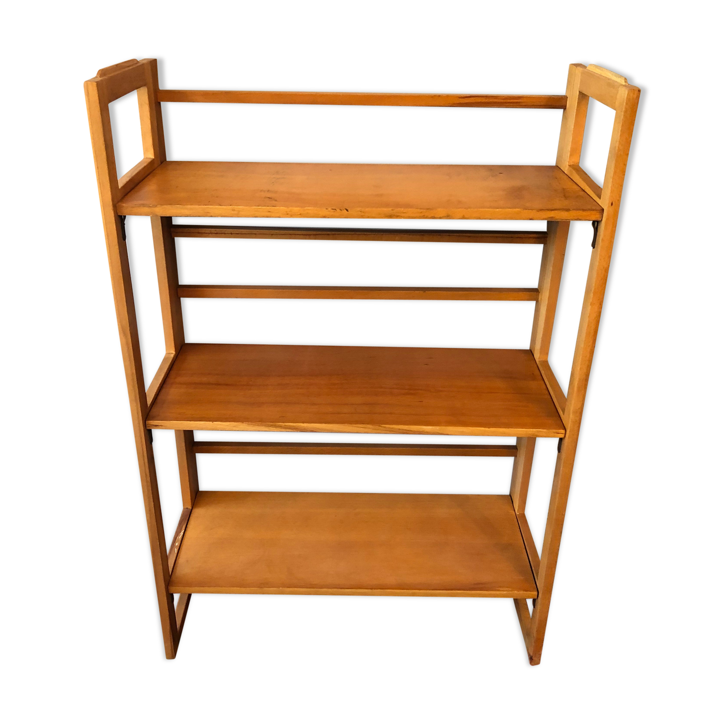 Shelf
