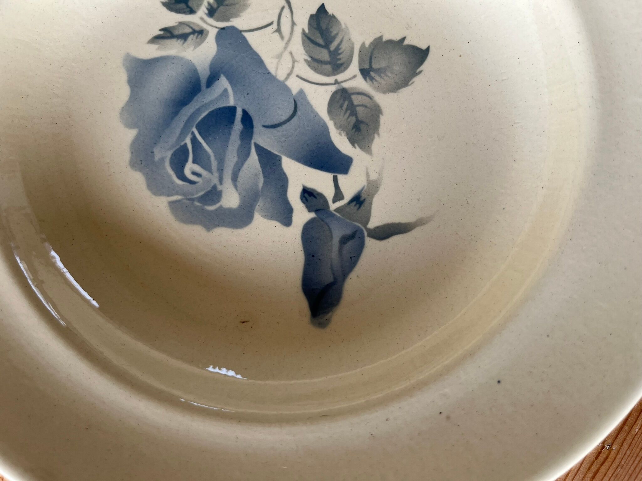 4 old hollow plates Digoin & Sarreguemines "pink pattern"