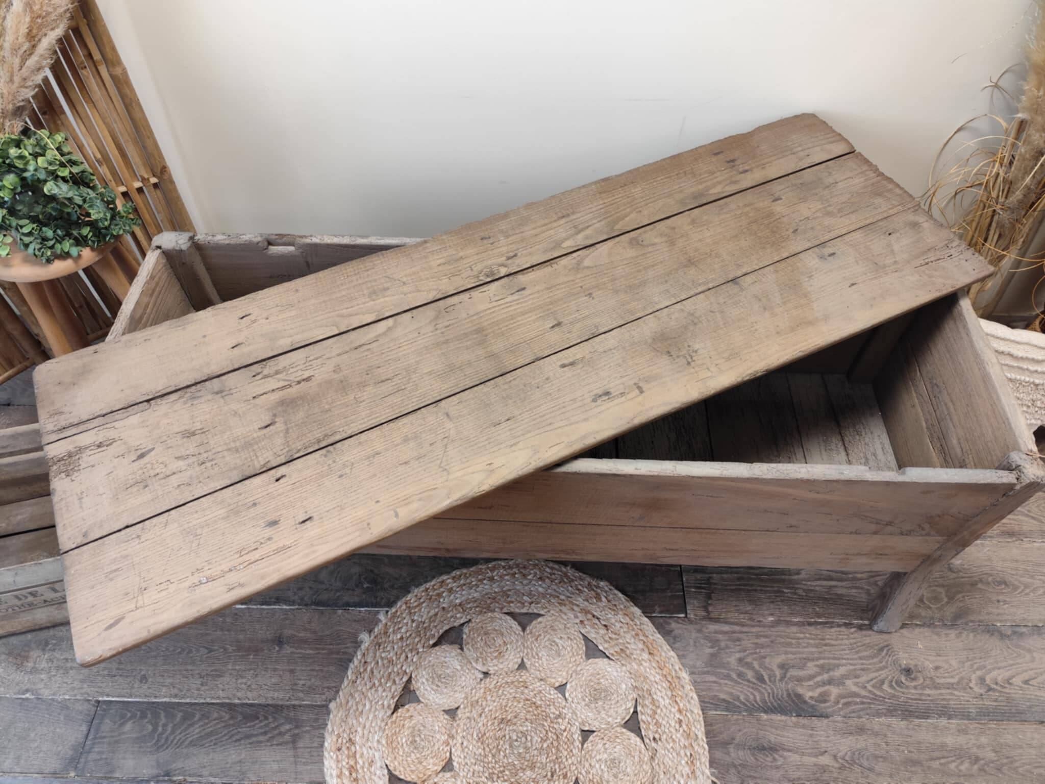 Chest, bench, kneading trough, trunk, solid oak