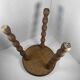 Tabouret tripode en bois