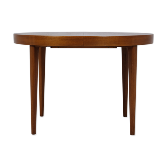 Extendable table by Niels Koefoed 1960