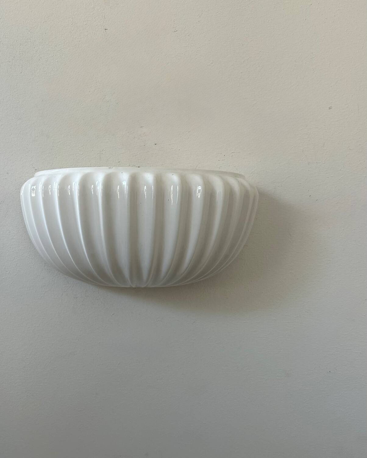 Vintage white earthenware wall lamp, shell, France 1970