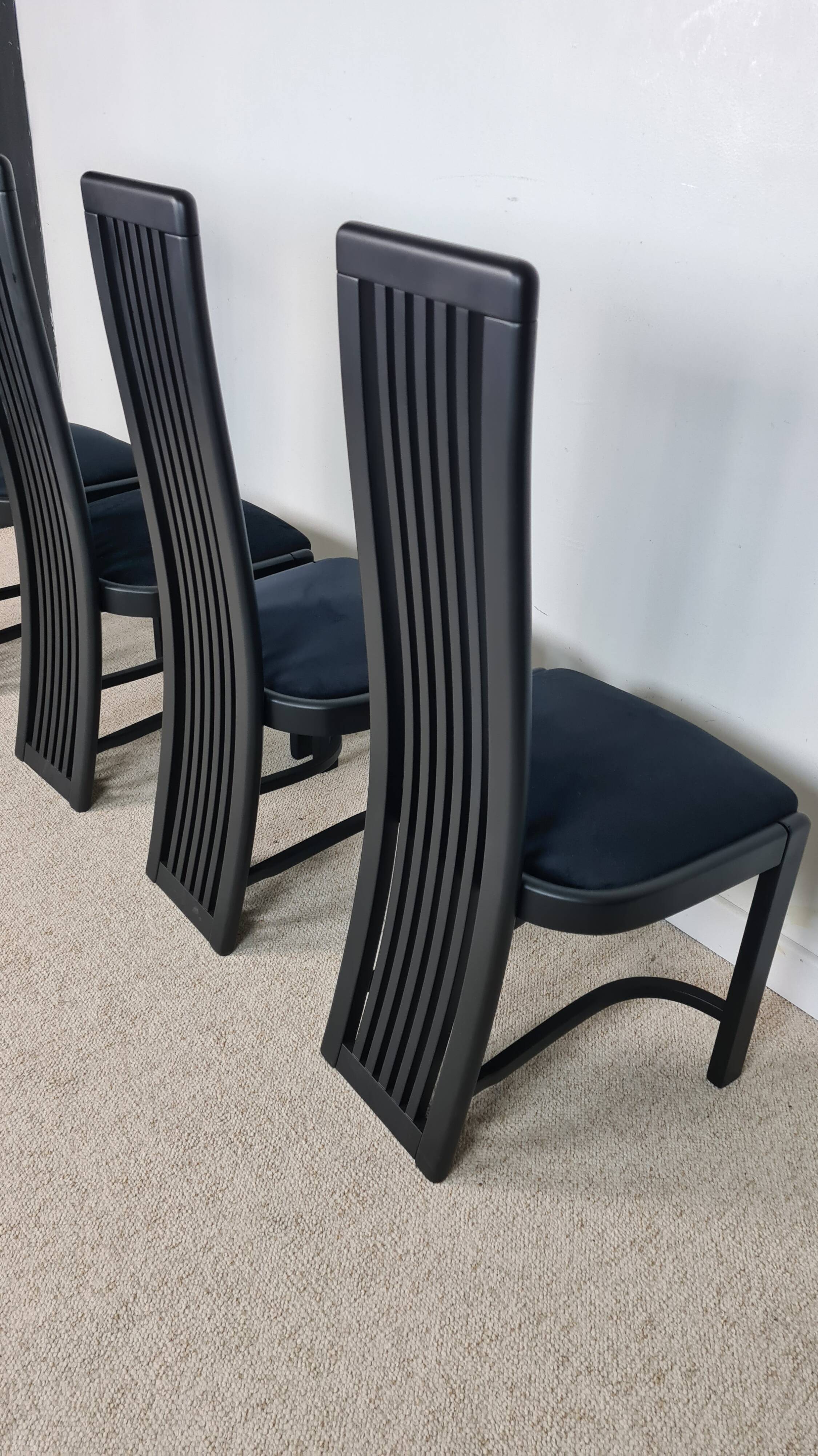 Set of four high "Slat back" chairs - Italian design 1980s