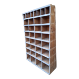 Shelf with lockers
