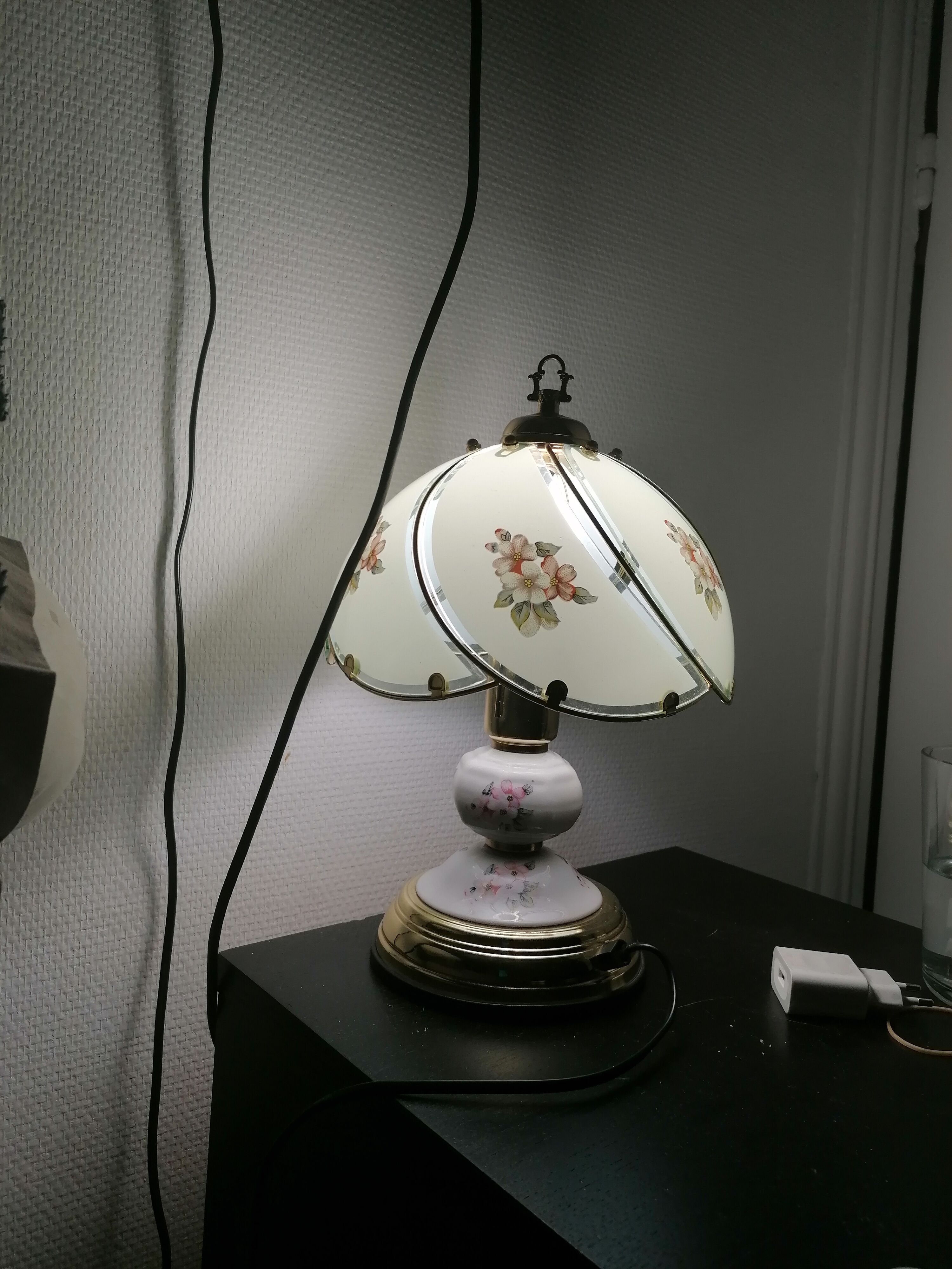 Bedside lamp
