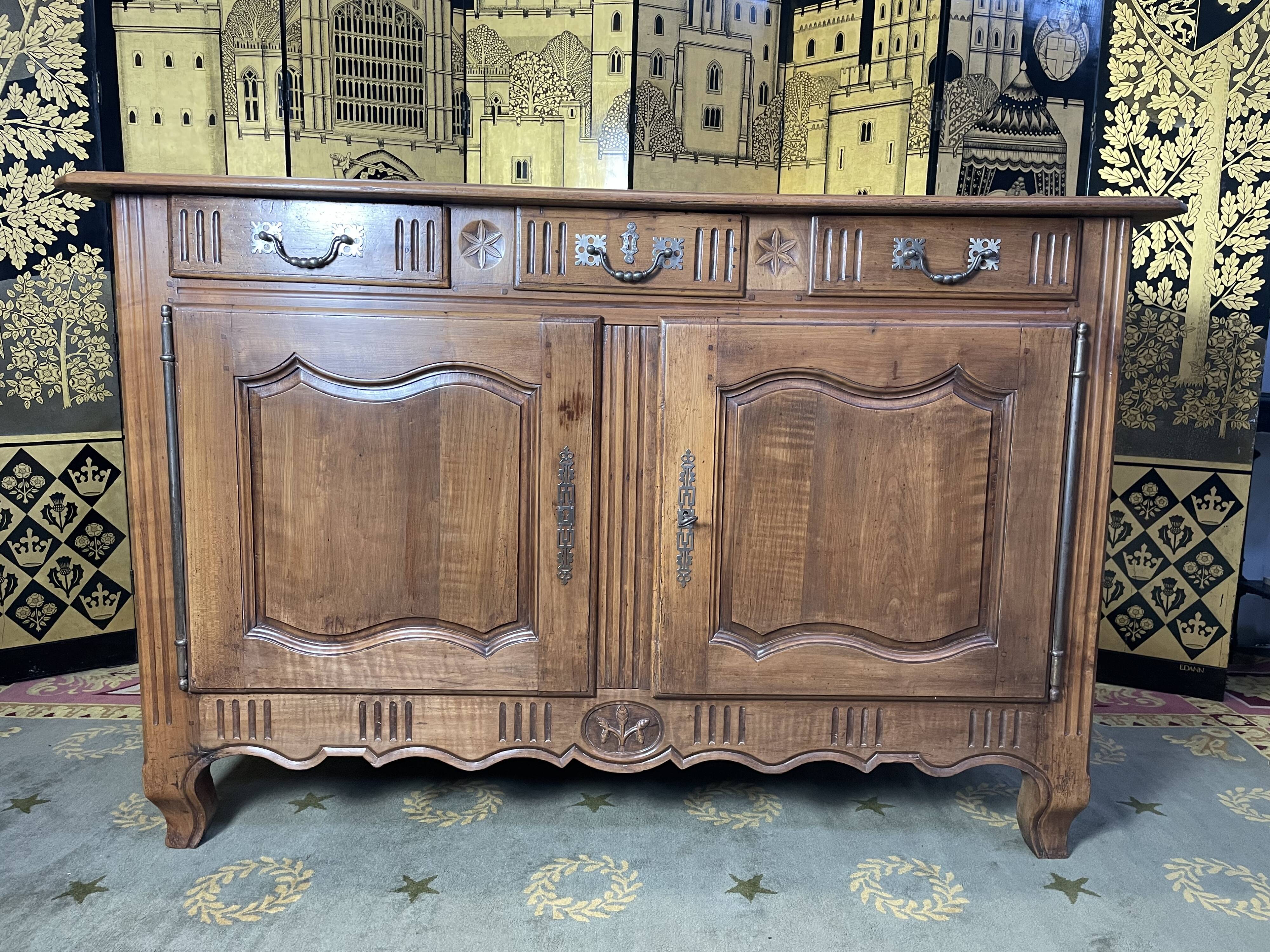 Buffet low Louis XV period restored