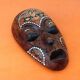 Masque à suspendre  Africain / Tribal  Bois sculpté incrusté de nacre