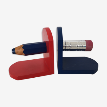 Pencil-shaped bookend