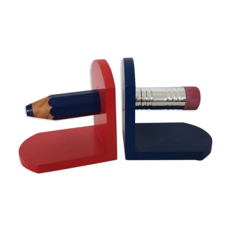 Pencil-shaped bookend