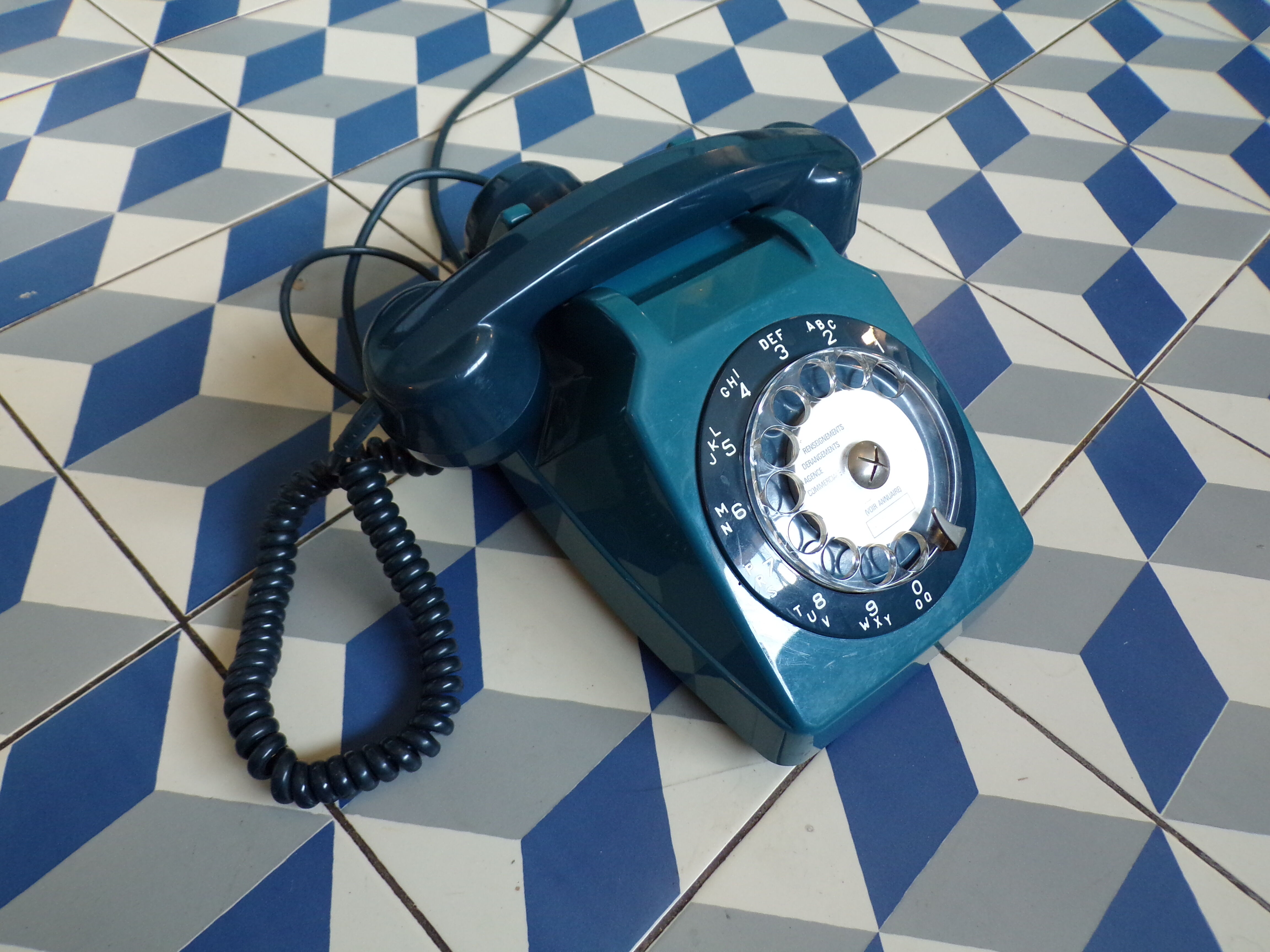 Socotel s63 blue phone