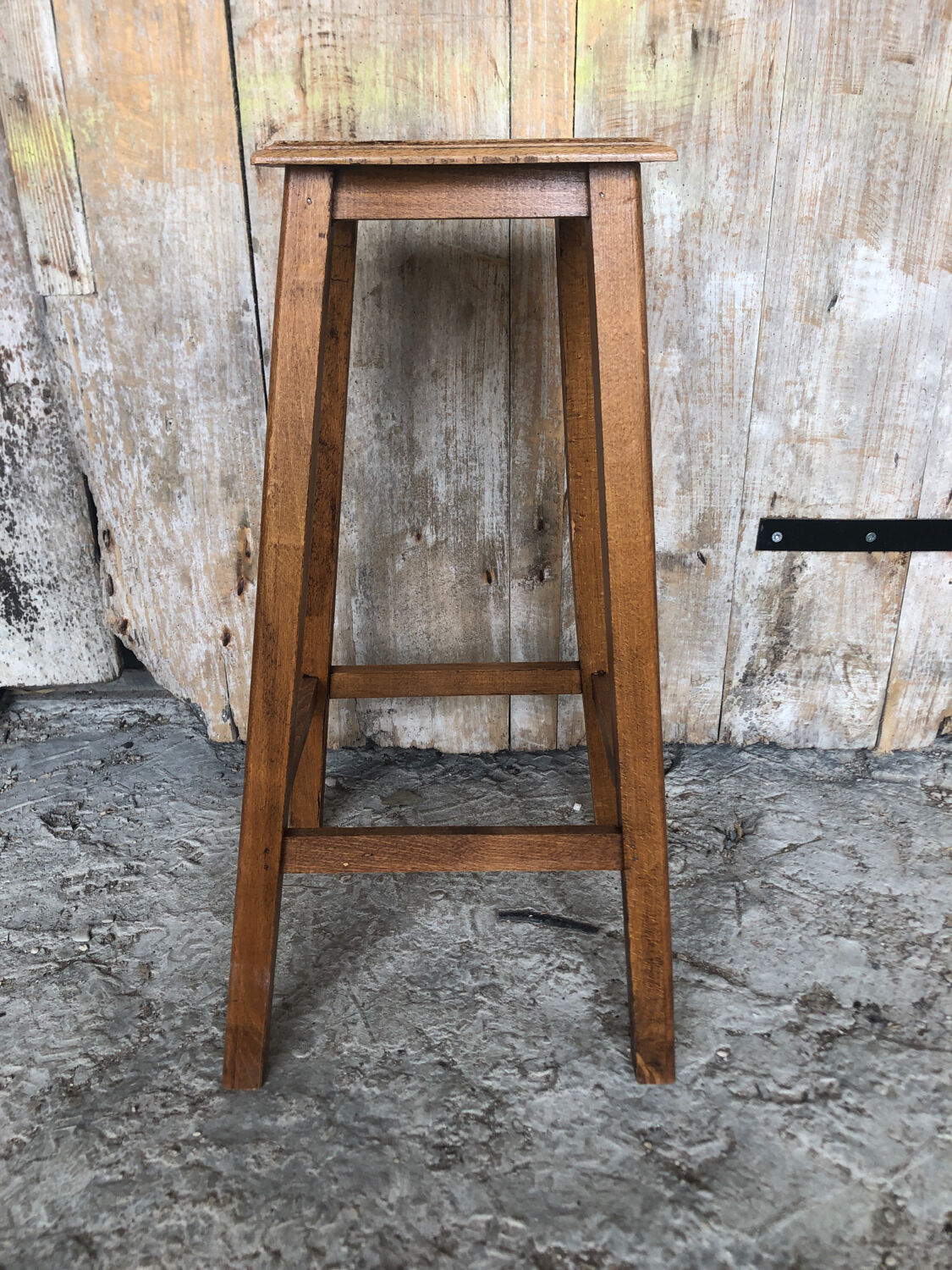 High stool bar vintage wood