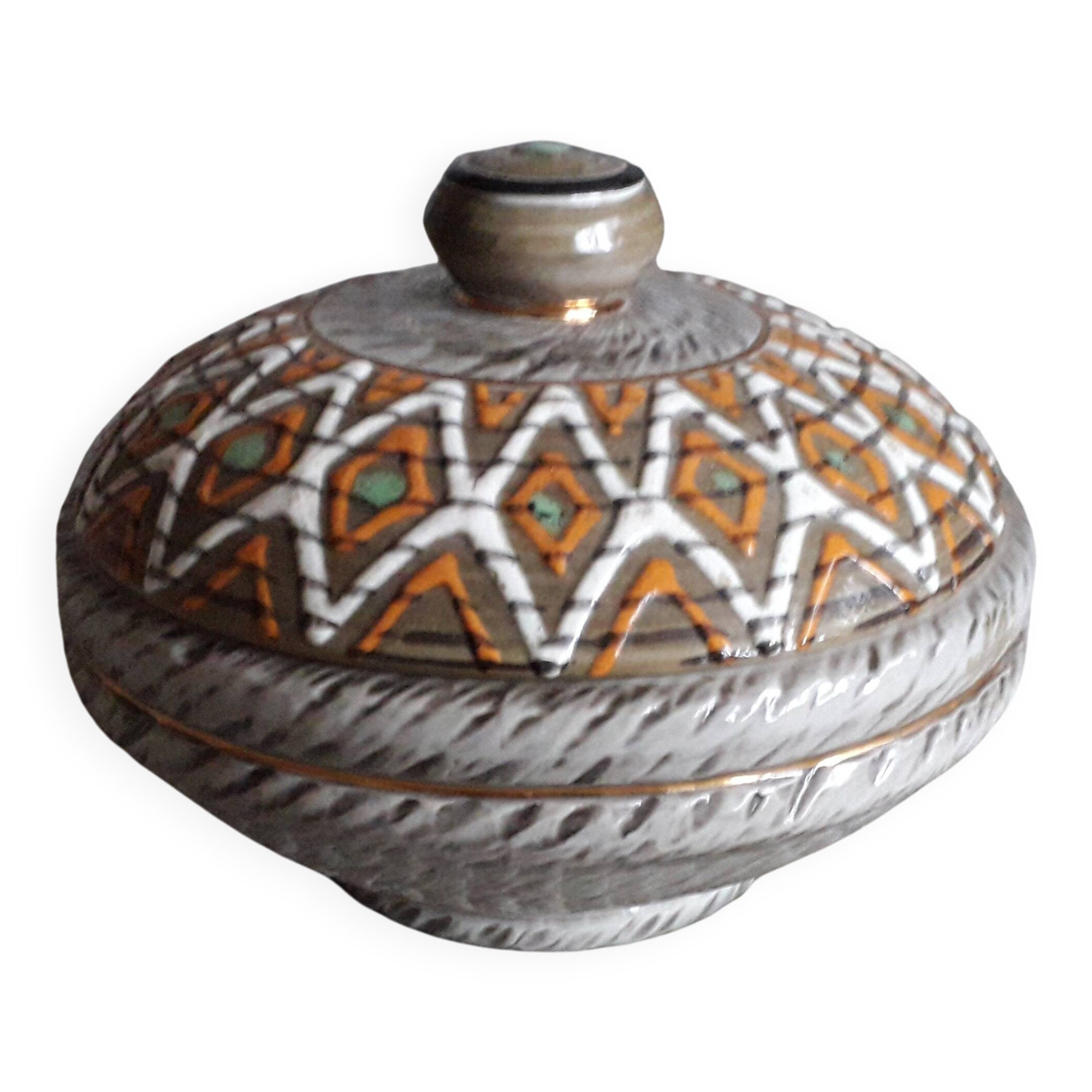 Very original vintage catchall.