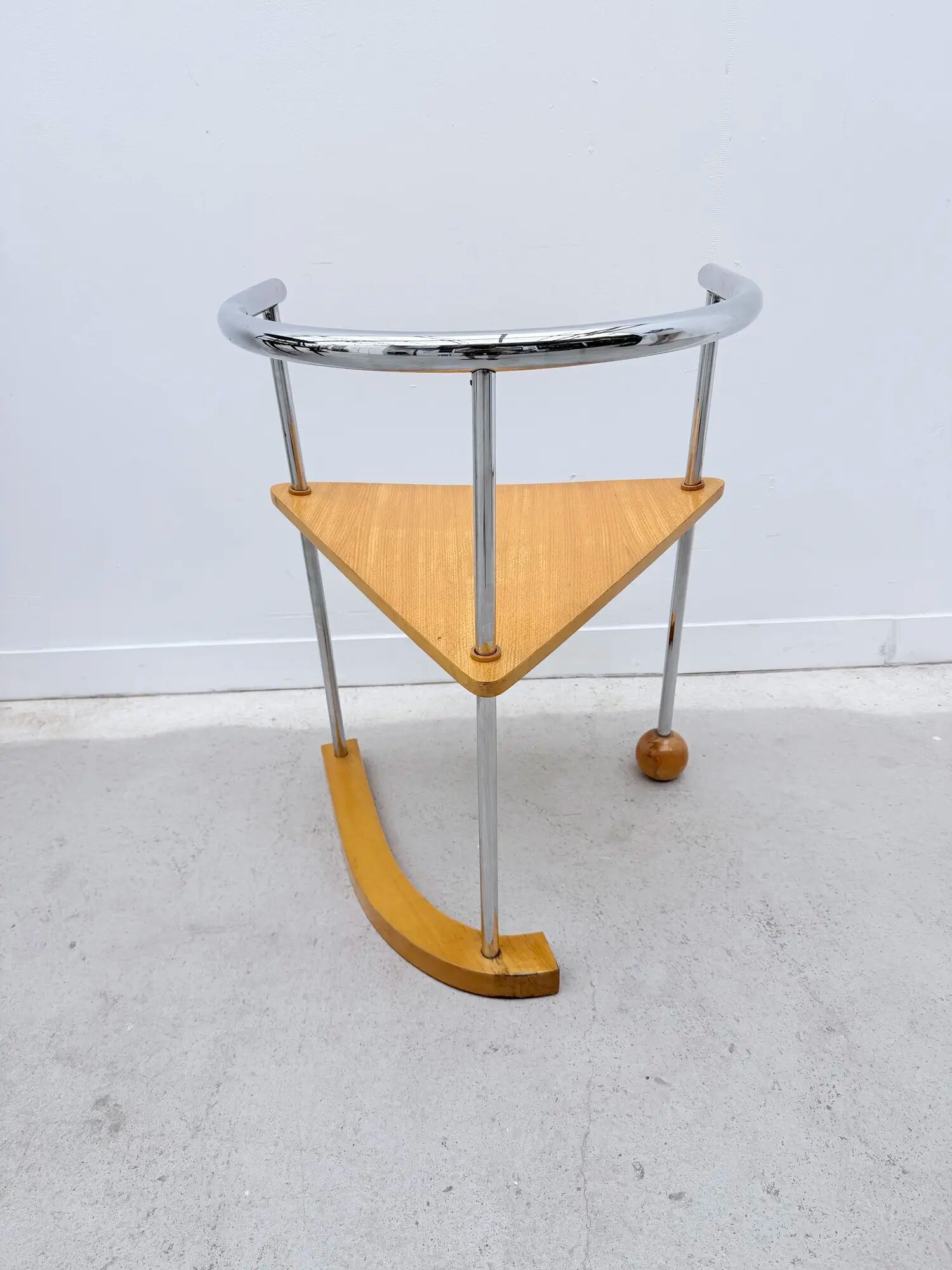 Postmodern chair in chrome and wood, 1980