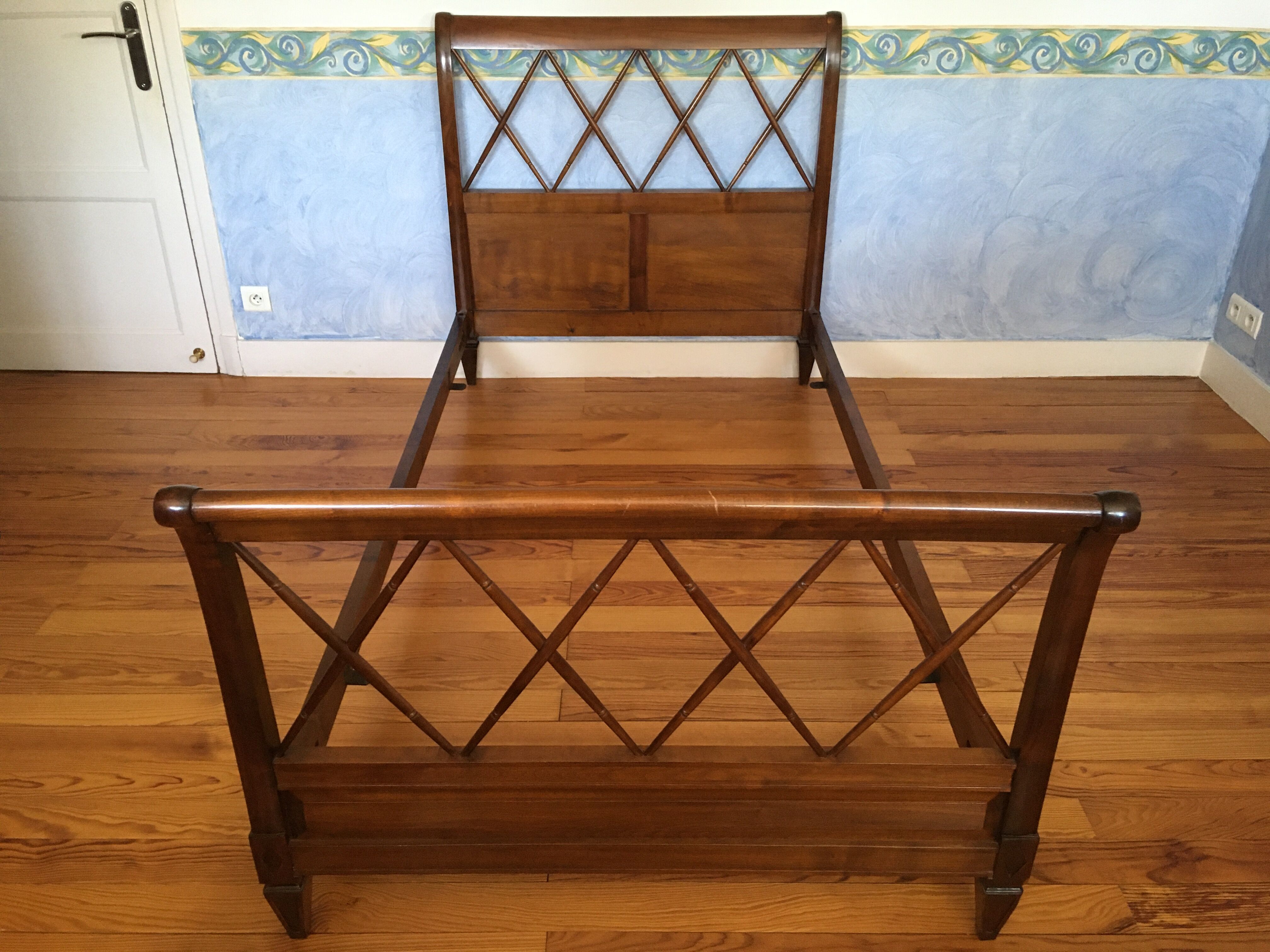Twin bed with braces 100 x 190