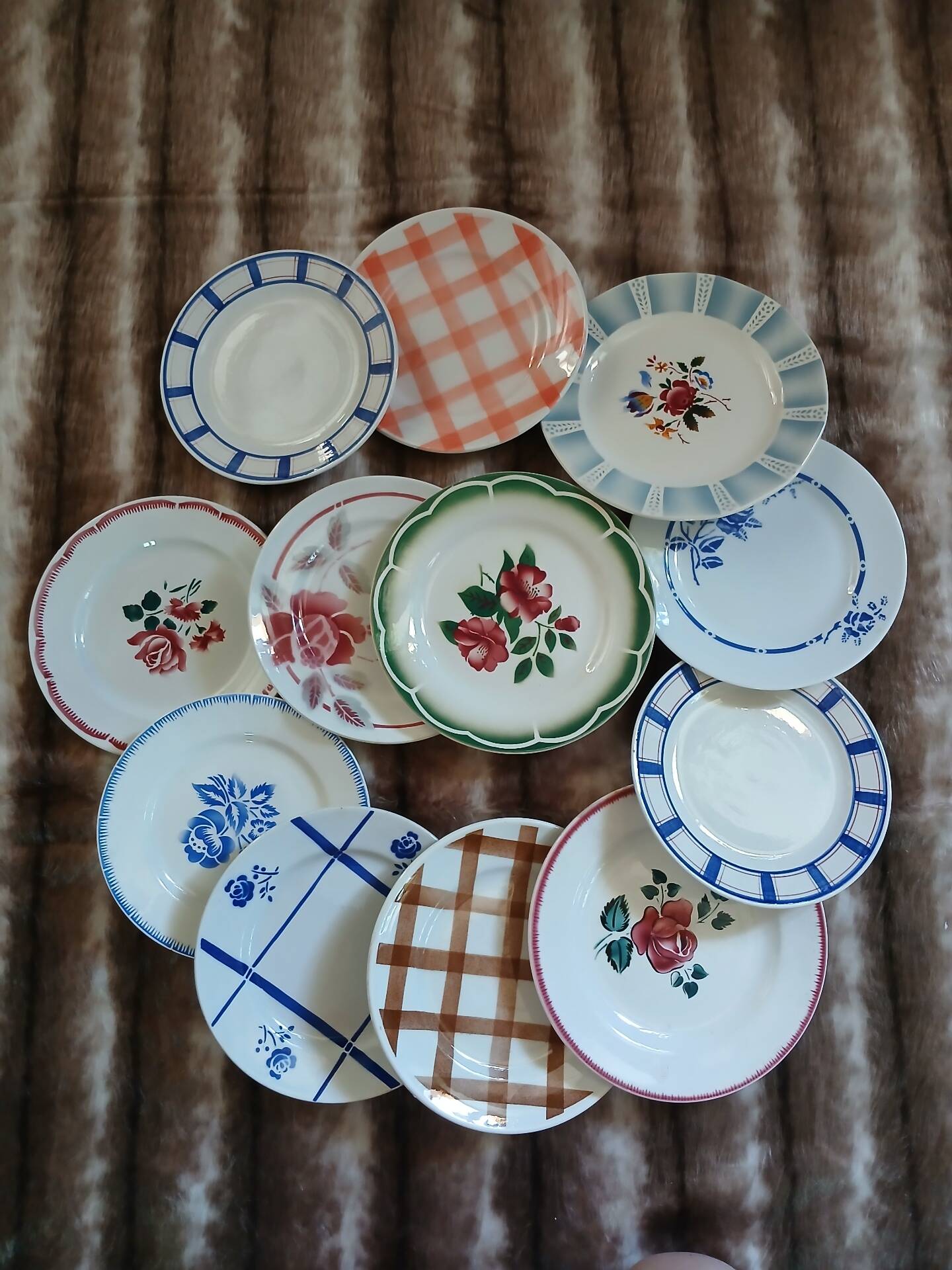12 mismatched vintage dessert plates