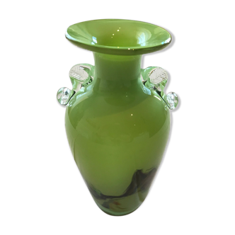 Glass vase