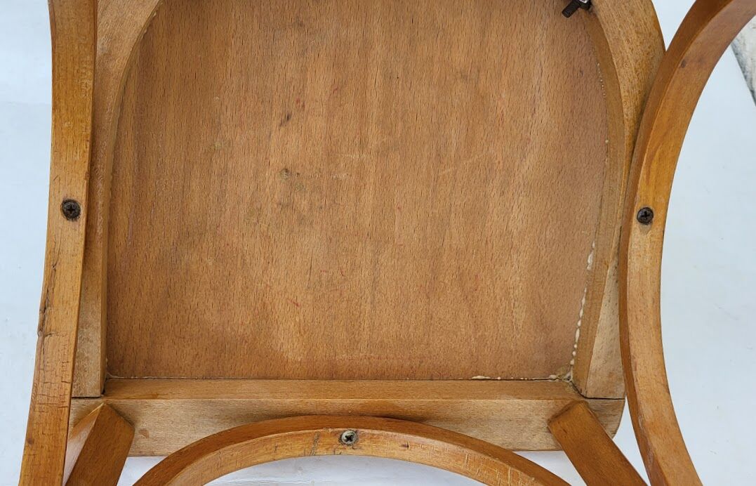 Set of 2 bistro chairs