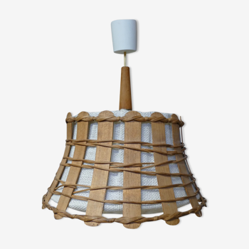 Scandinavian style pendant lamp