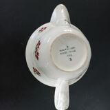 Old sauce boat