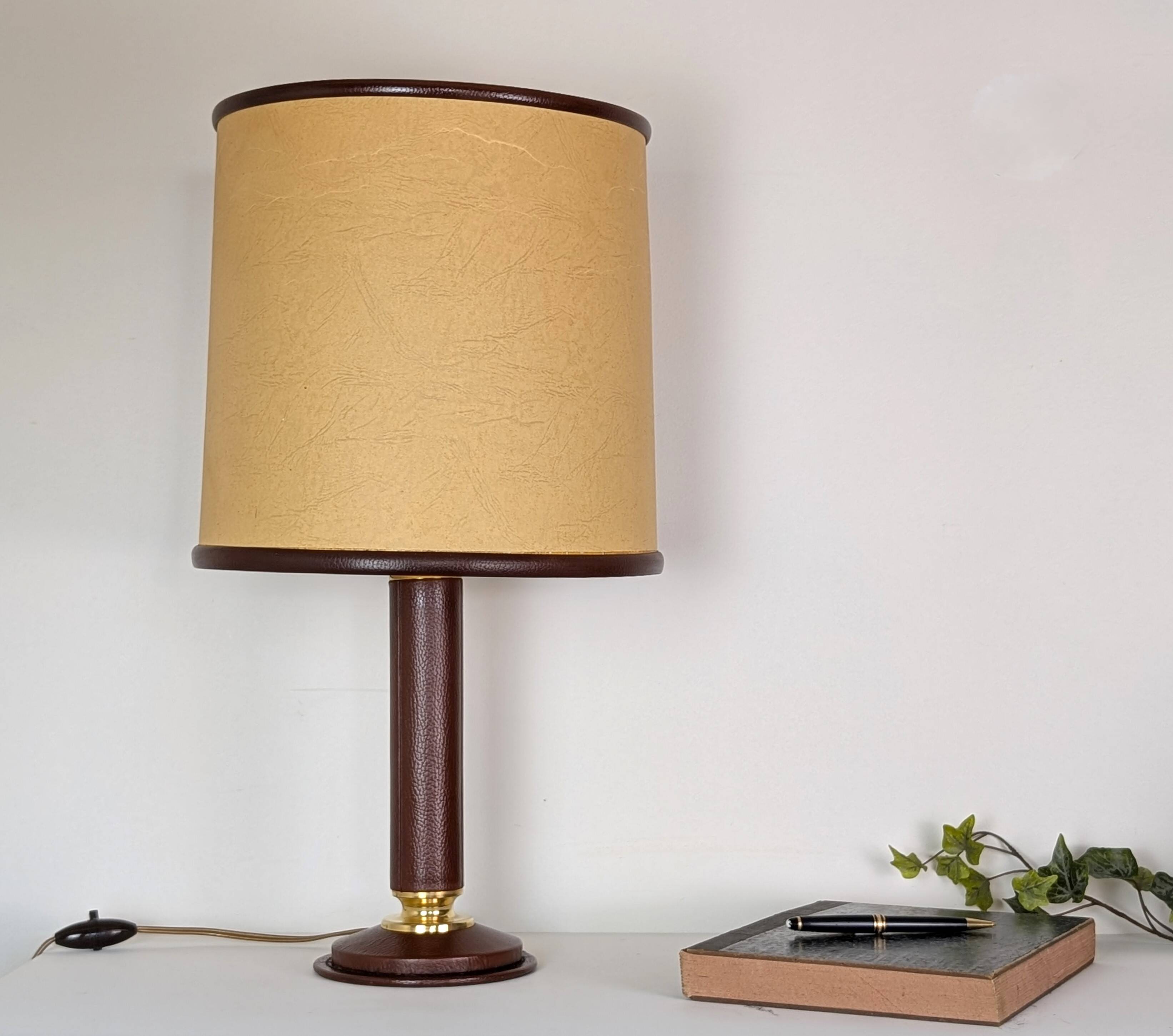 Le Tanneur leather lamp