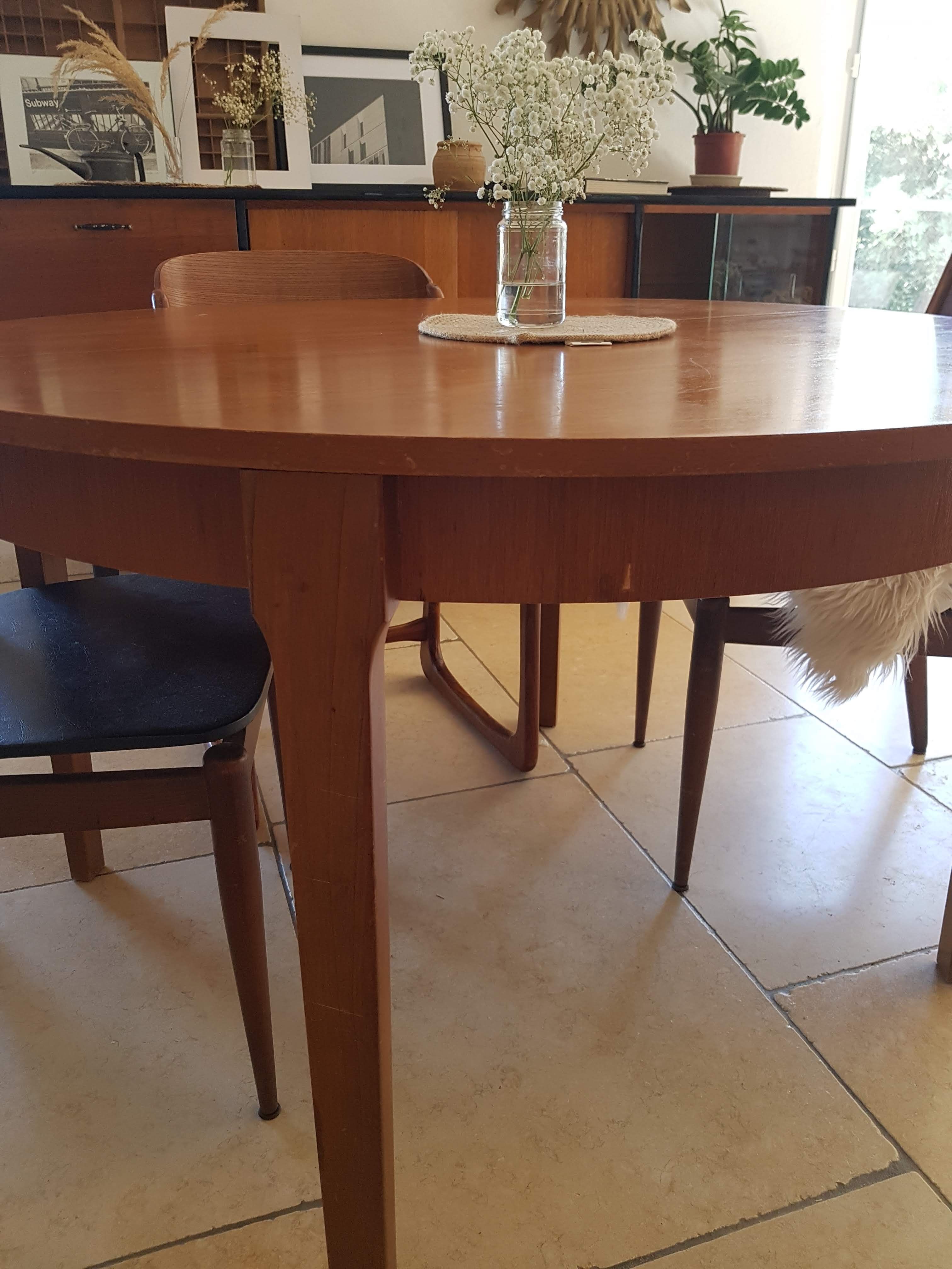 Scandinavian extensible table, butterfly extension circa 1960