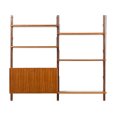 Poul Cadovius shelving unit with a desk in walnut for Cado, 1960s