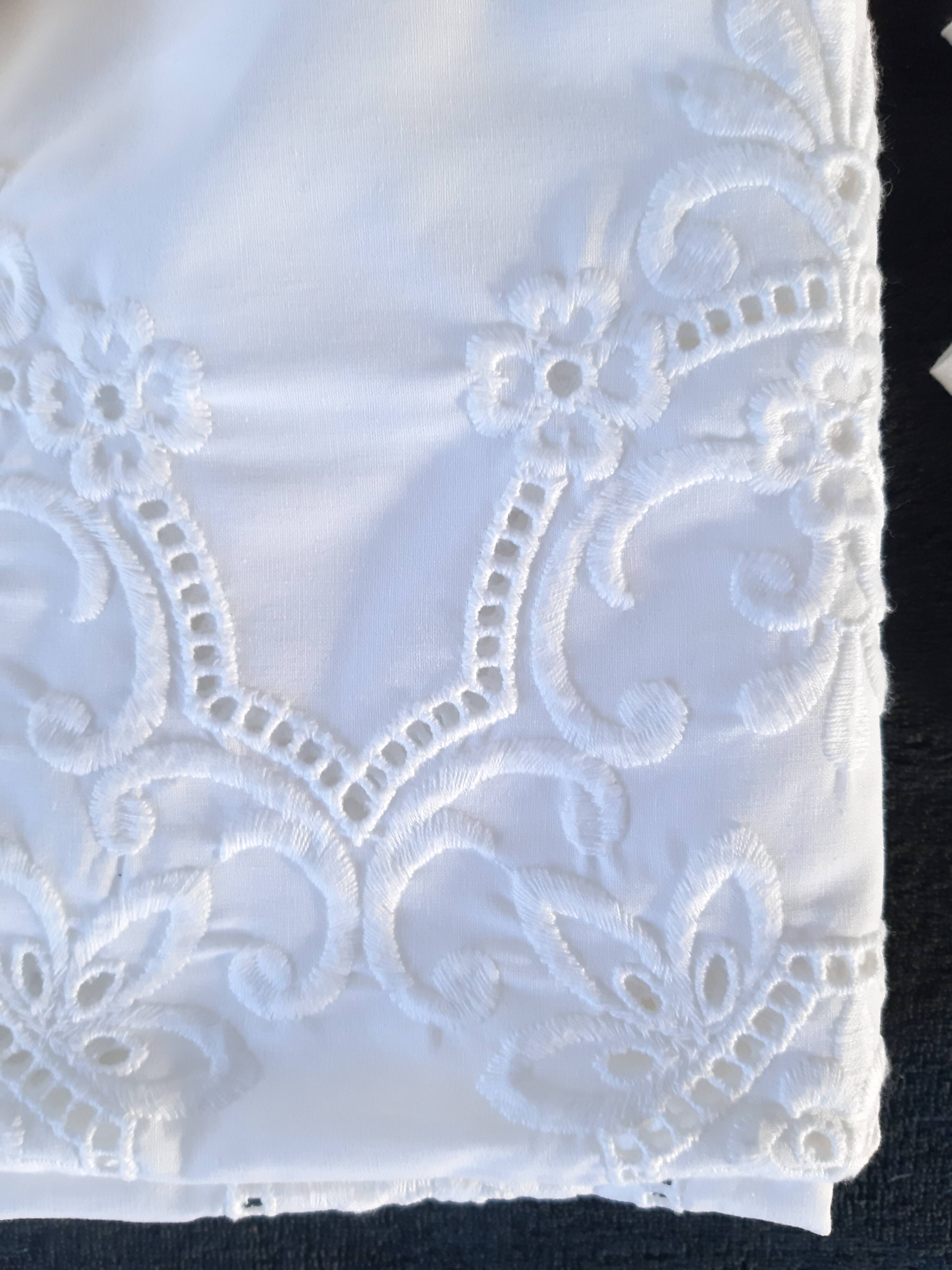Embroidered tablecloth and 12 towels