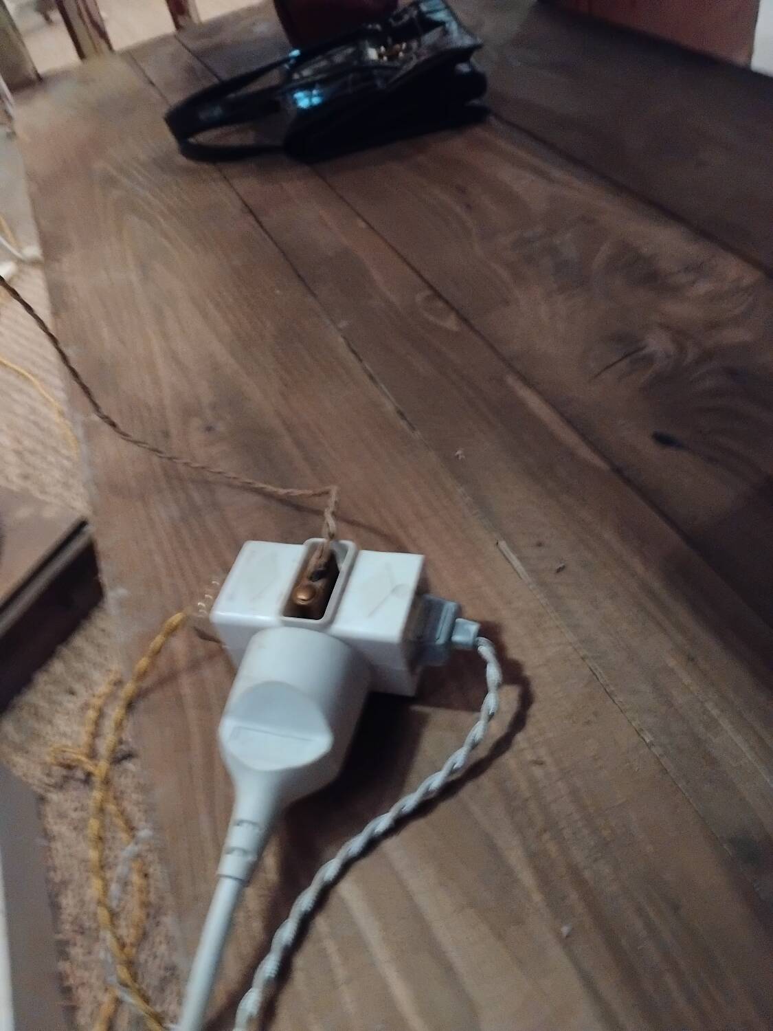 Mazda 1930 lamp in chromed metal and opaque glass