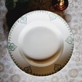 6 mismatched earthenware soup plates lot 7