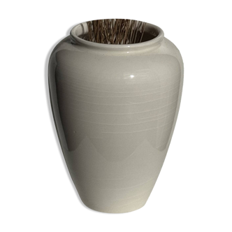Modern oblong white vase H18.5
