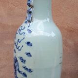 Large Chinese Celadon Vase with Shishi Decor, 19th Century China