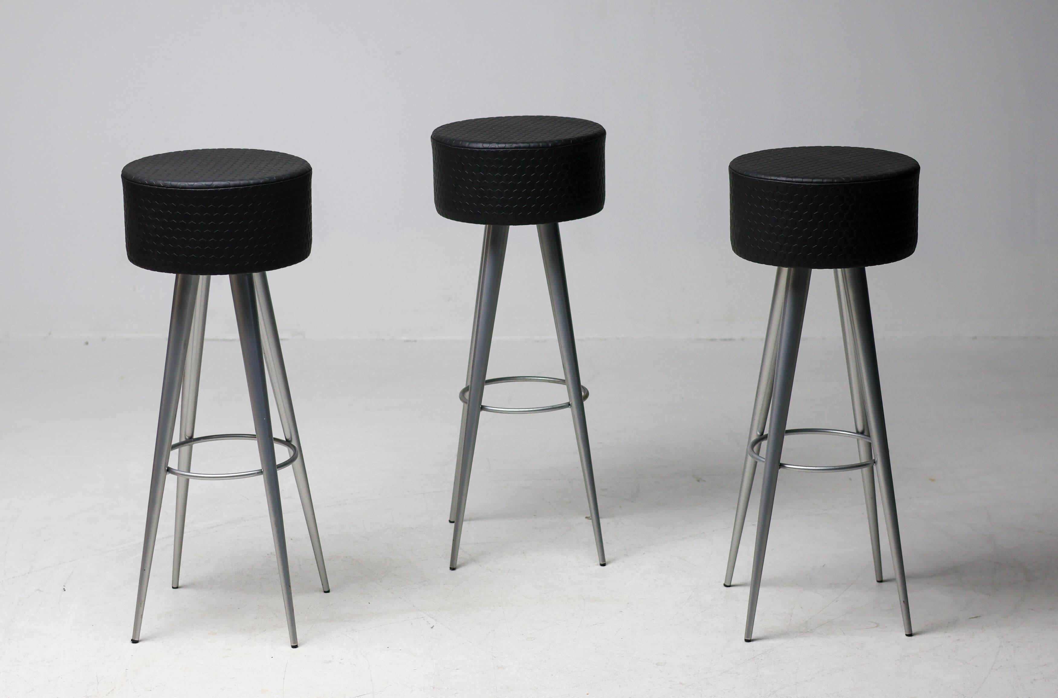 Ensemble de trois tabourets de bar par Maurizio Peregalli pour Zeus Noto.