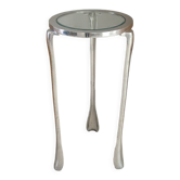 Pedestal table