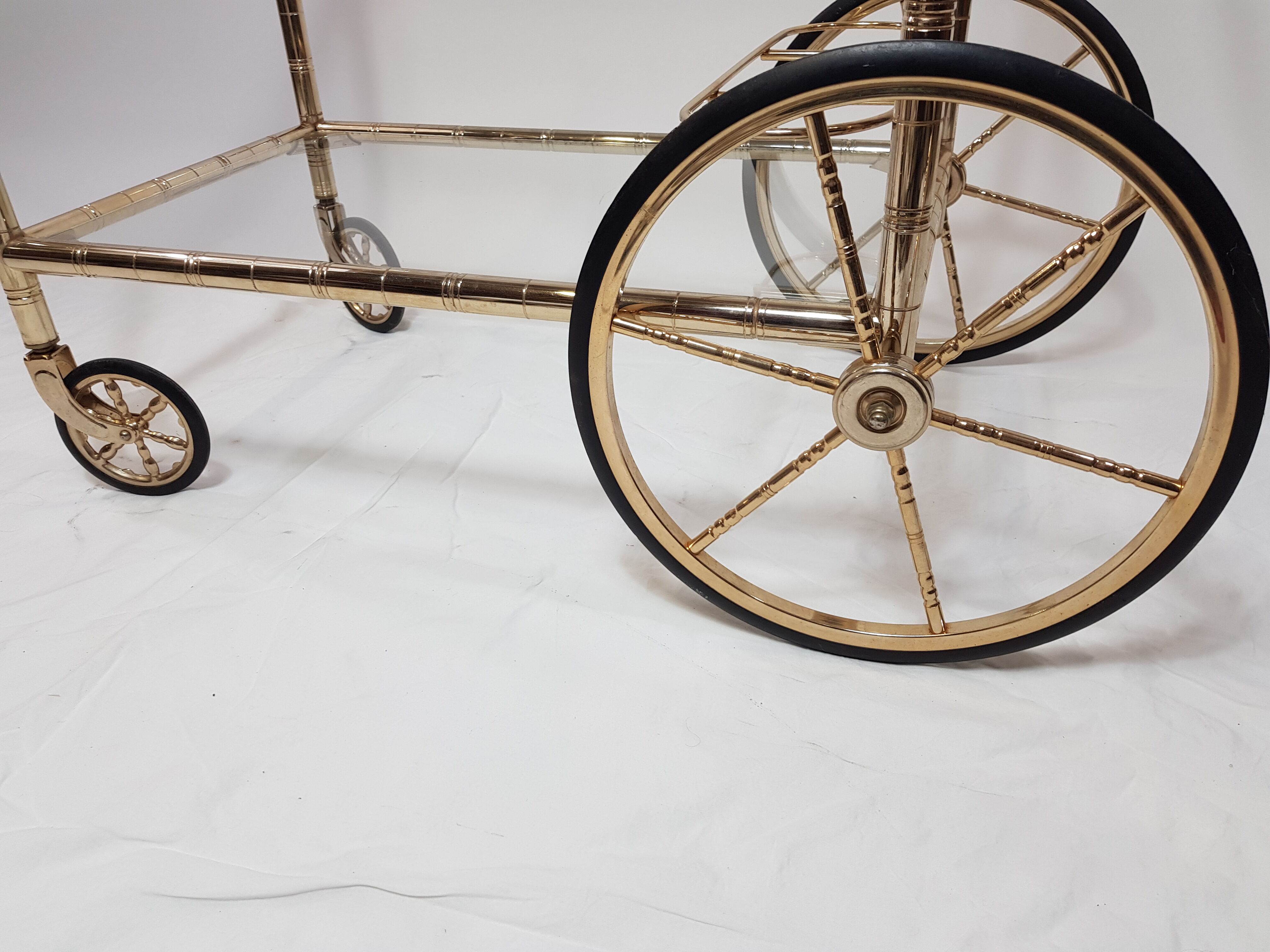 Service trolley serving gilded brass style Maison Baguès