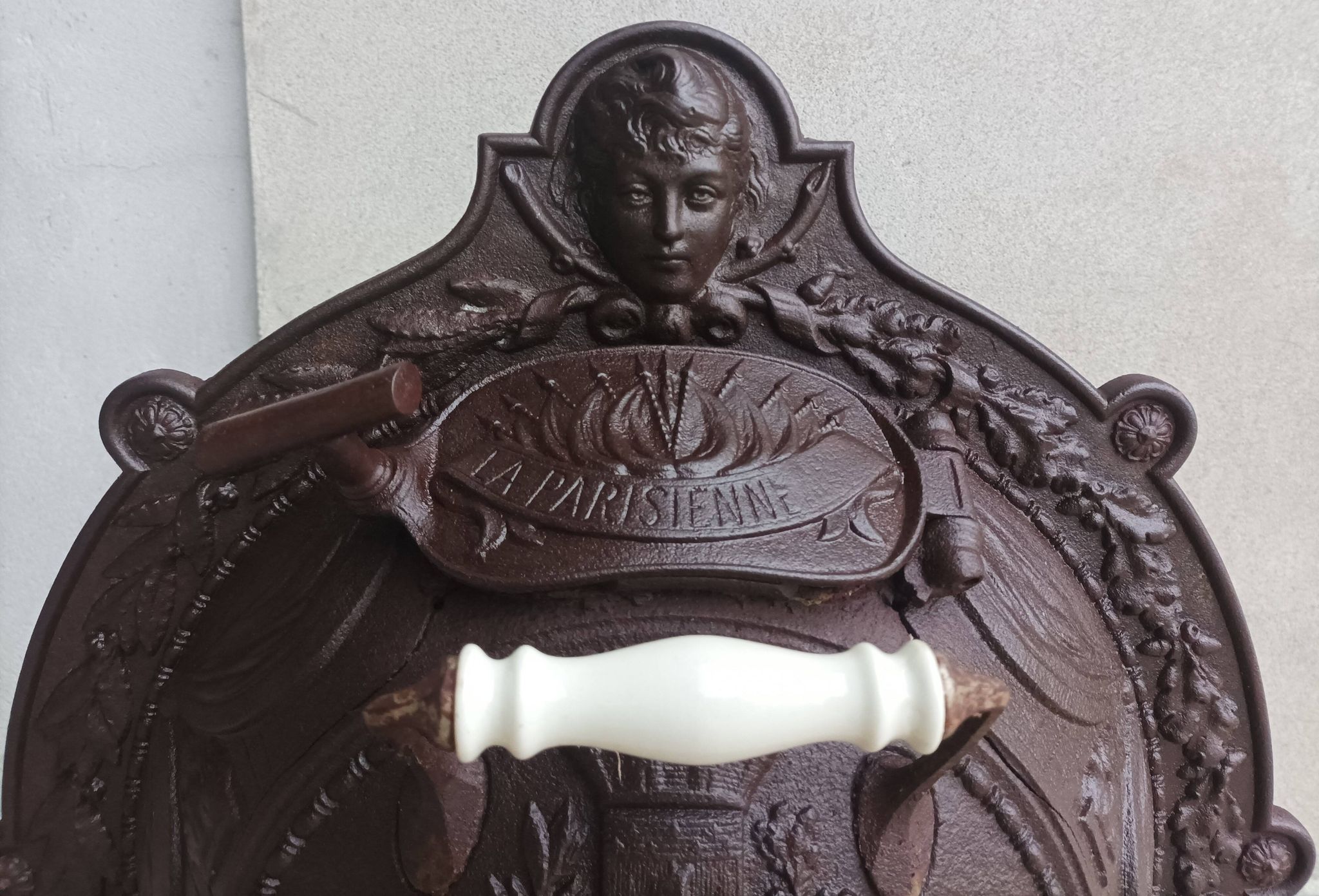 Napoleon iii cast iron wood or coal stove la parisienne