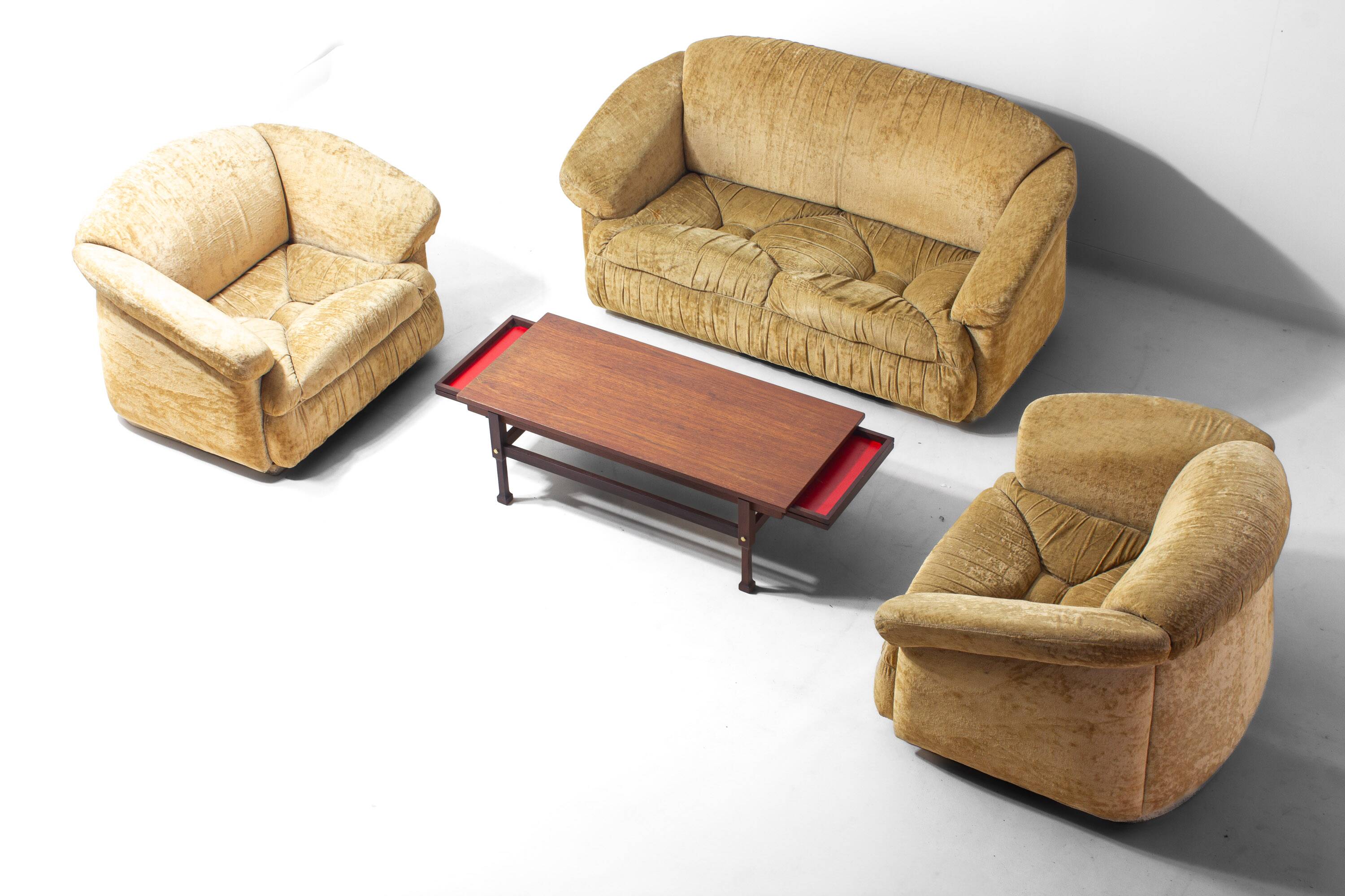 Italian two-seater sofa in beige velvet, 1970s